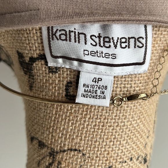 Karin Stevens Dress💐💐 - Picture 5 of 5